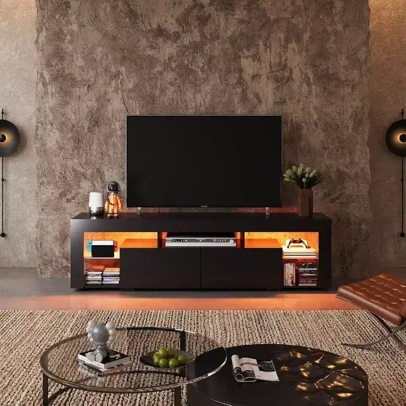 Mobile TV da 63 pollici per televisori da 55/60/65/70 pollici, Centro di intrattenimento moderno con ripiani aperti, Consolle TV in legno con 2 cassetti portaoggetti, Nero