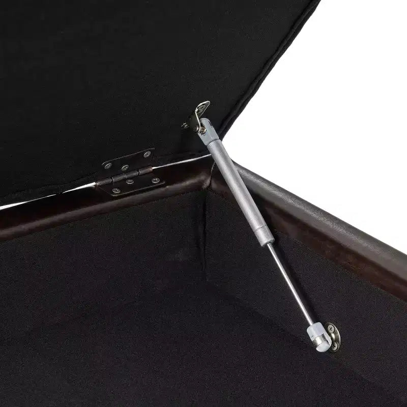 Pouf contenitore trapuntato Kilbourne in ecopelle con ripiano, Marrone/Marrone scuro