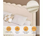 Struttura letto matrimoniale in bouclé con luci LED, struttura letto flottante con testiera ondulata e robusto telaio in metallo, senza rumore?beige
