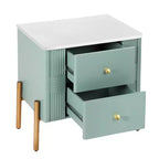 Comodino Moderno Minimalista con 2 Cassetti Contenitori, Maniglie e Gambe in Metallo Dorato, Design Testurizzato Unico
