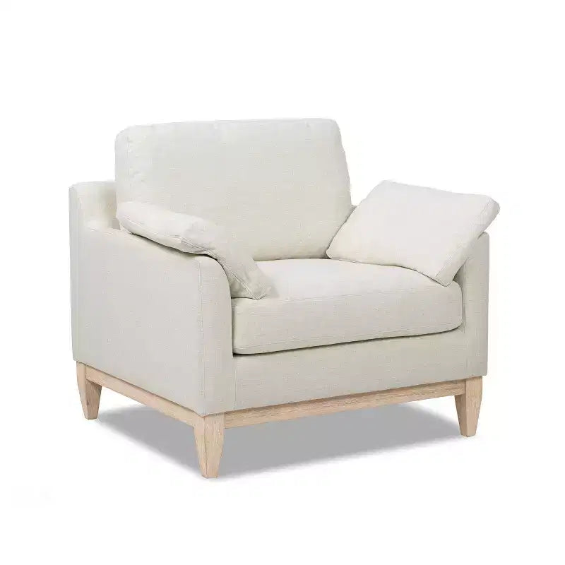 Poltrona accentuata moderna stile "farmhouse" Pasadena 36, ampia, color bianco lino