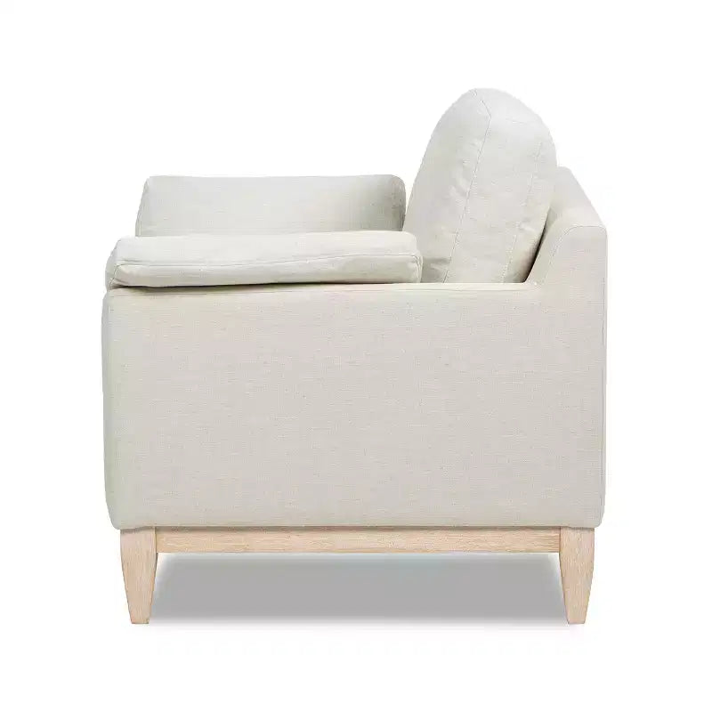 Poltrona accentuata moderna stile "farmhouse" Pasadena 36, ampia, color bianco lino